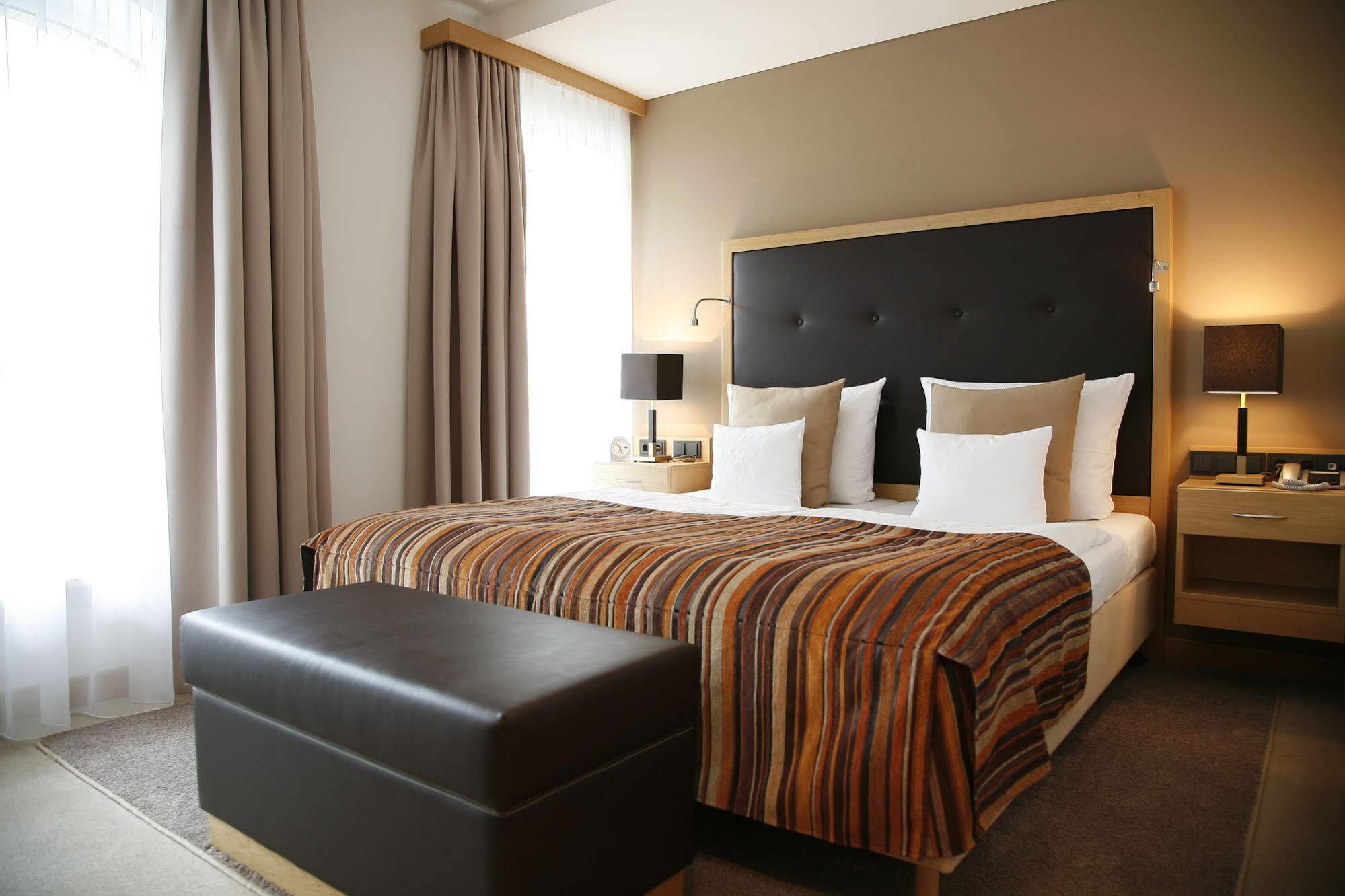 Hotelpark Stadtbrauerei อาร์นชตัดท์ ภายนอก รูปภาพ