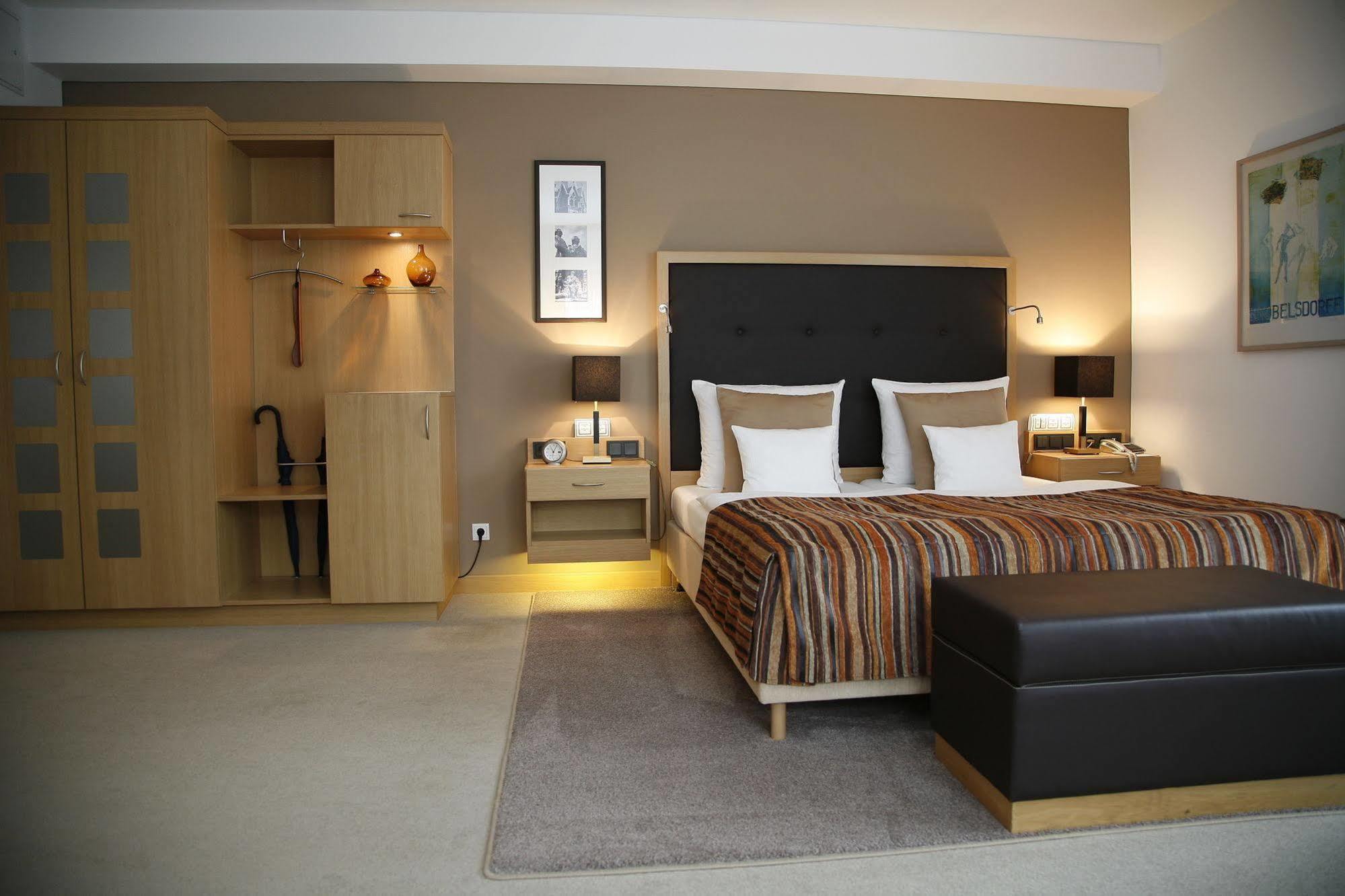 Hotelpark Stadtbrauerei อาร์นชตัดท์ ภายนอก รูปภาพ