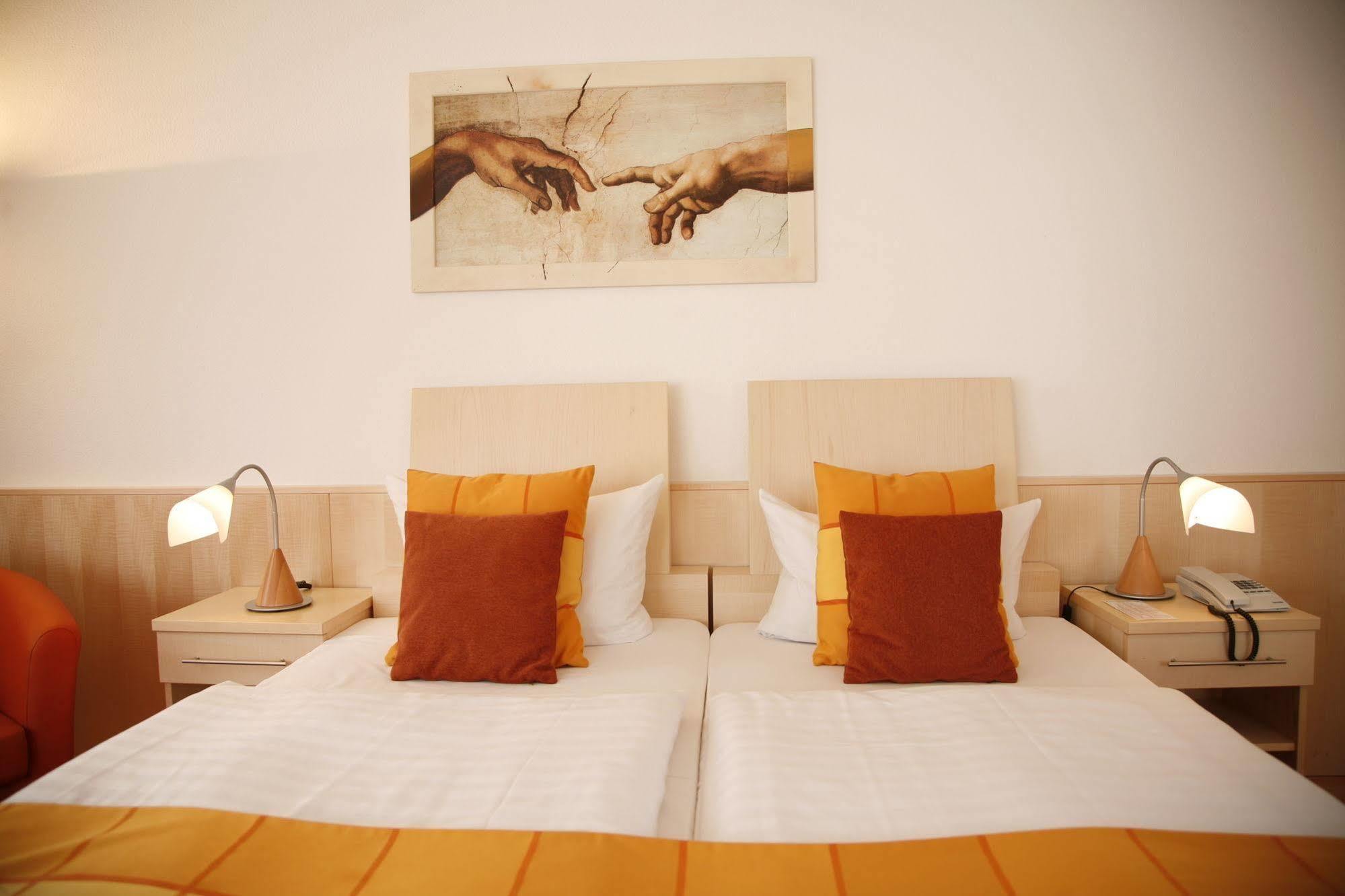 Hotelpark Stadtbrauerei อาร์นชตัดท์ ภายนอก รูปภาพ